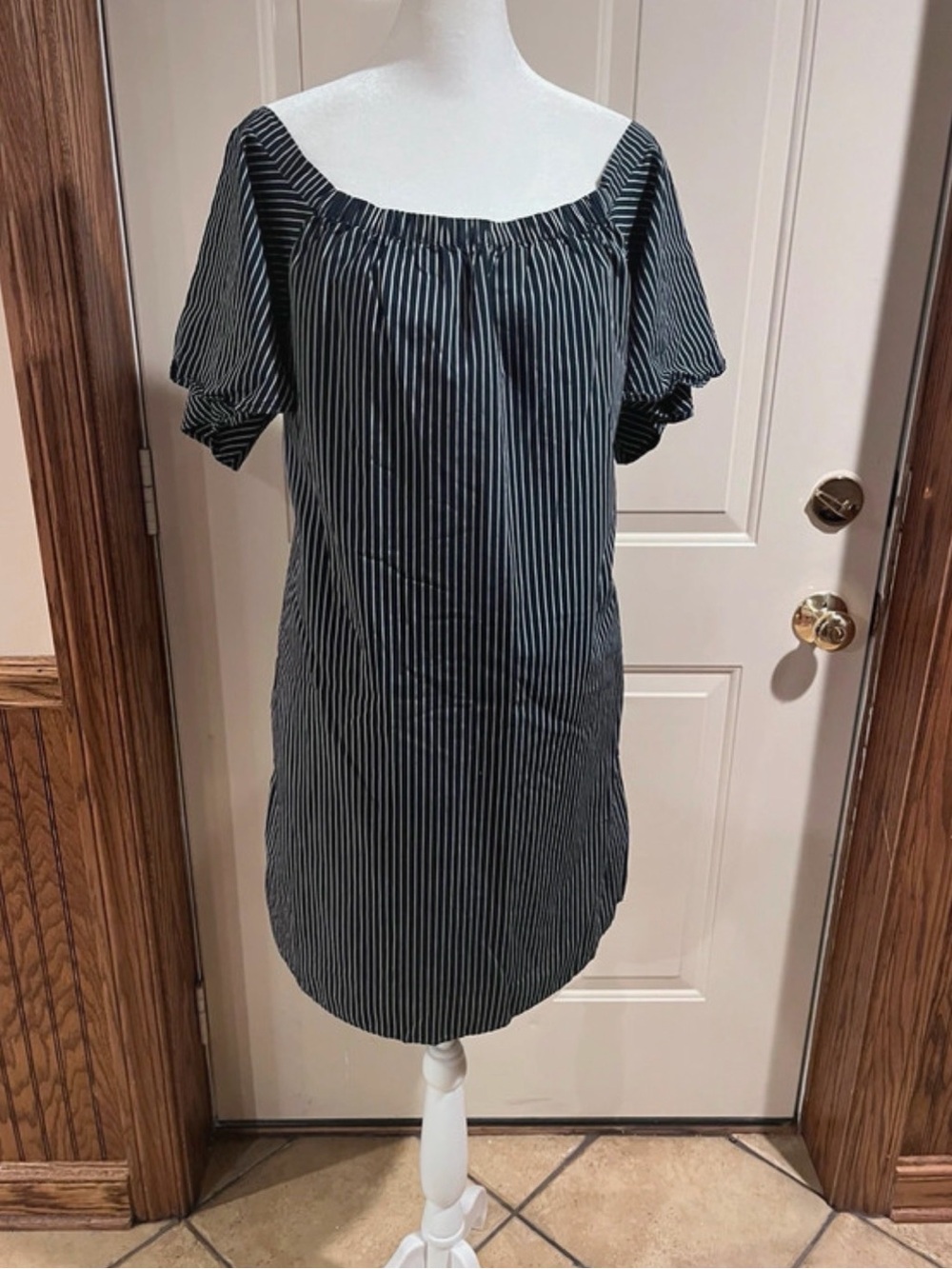 Banana Republic Navy and White Striped dress L